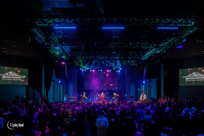 Galaxy #1718<br>1,500 x 1,000<br>Published 2 months ago