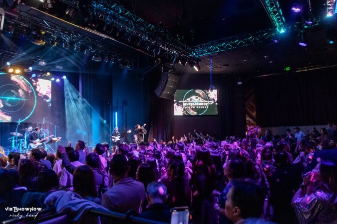 Galaxy #1722<br>1,500 x 1,000<br>Published 2 months ago